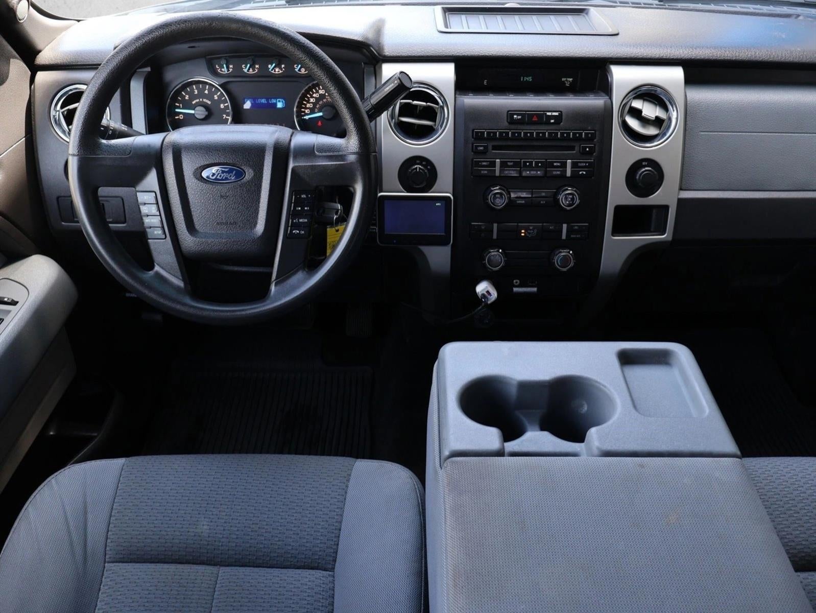 2014 Ford F-150 4WD SuperCrew 5-1/2 Ft Box XLT