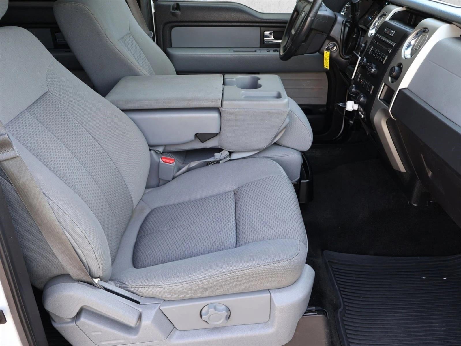 2014 Ford F-150 4WD SuperCrew 5-1/2 Ft Box XLT