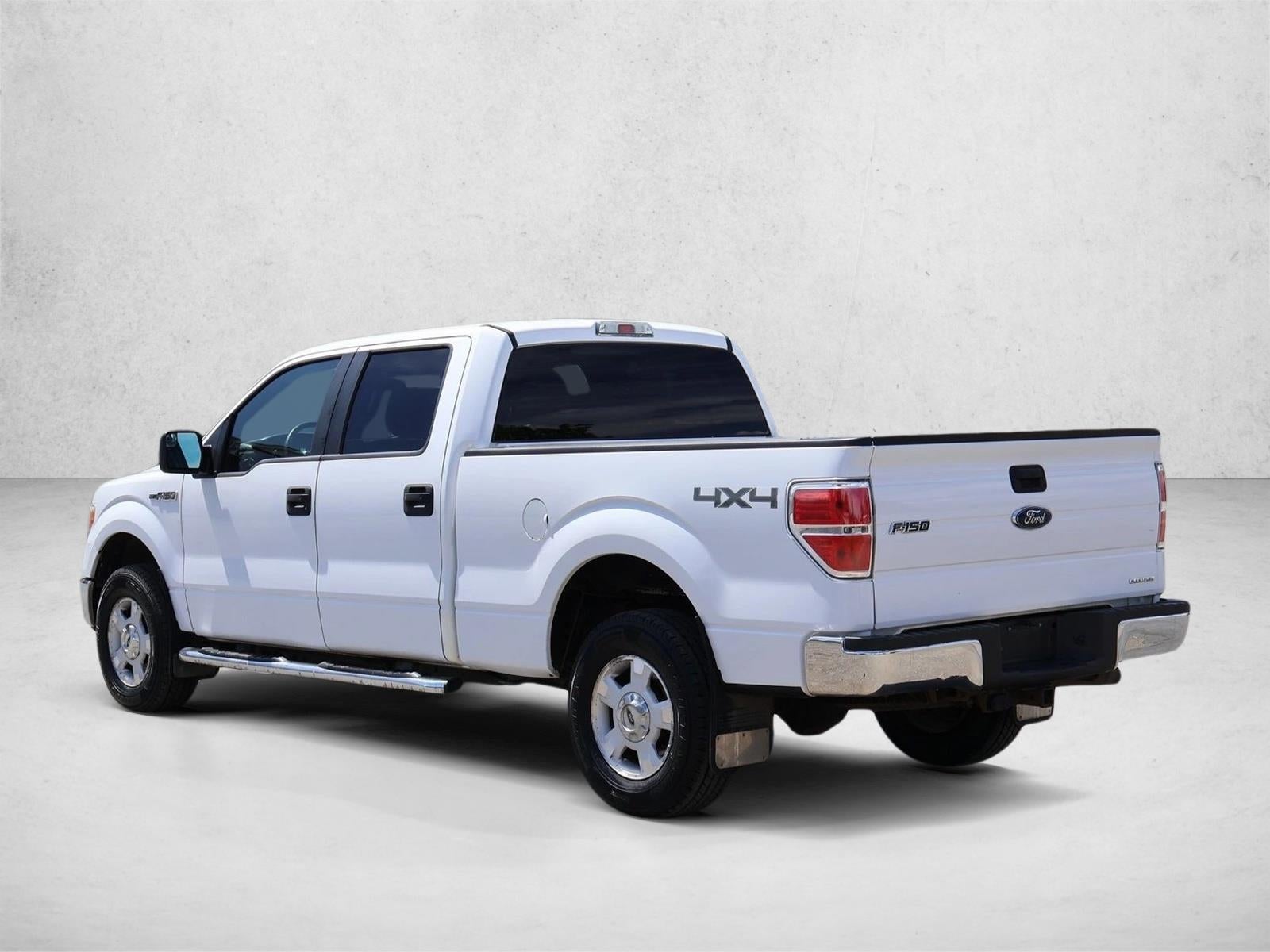 2014 Ford F-150 4WD SuperCrew 5-1/2 Ft Box XLT