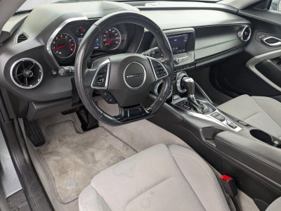 2023 Chevrolet Camaro 2dr Coupe 1LT