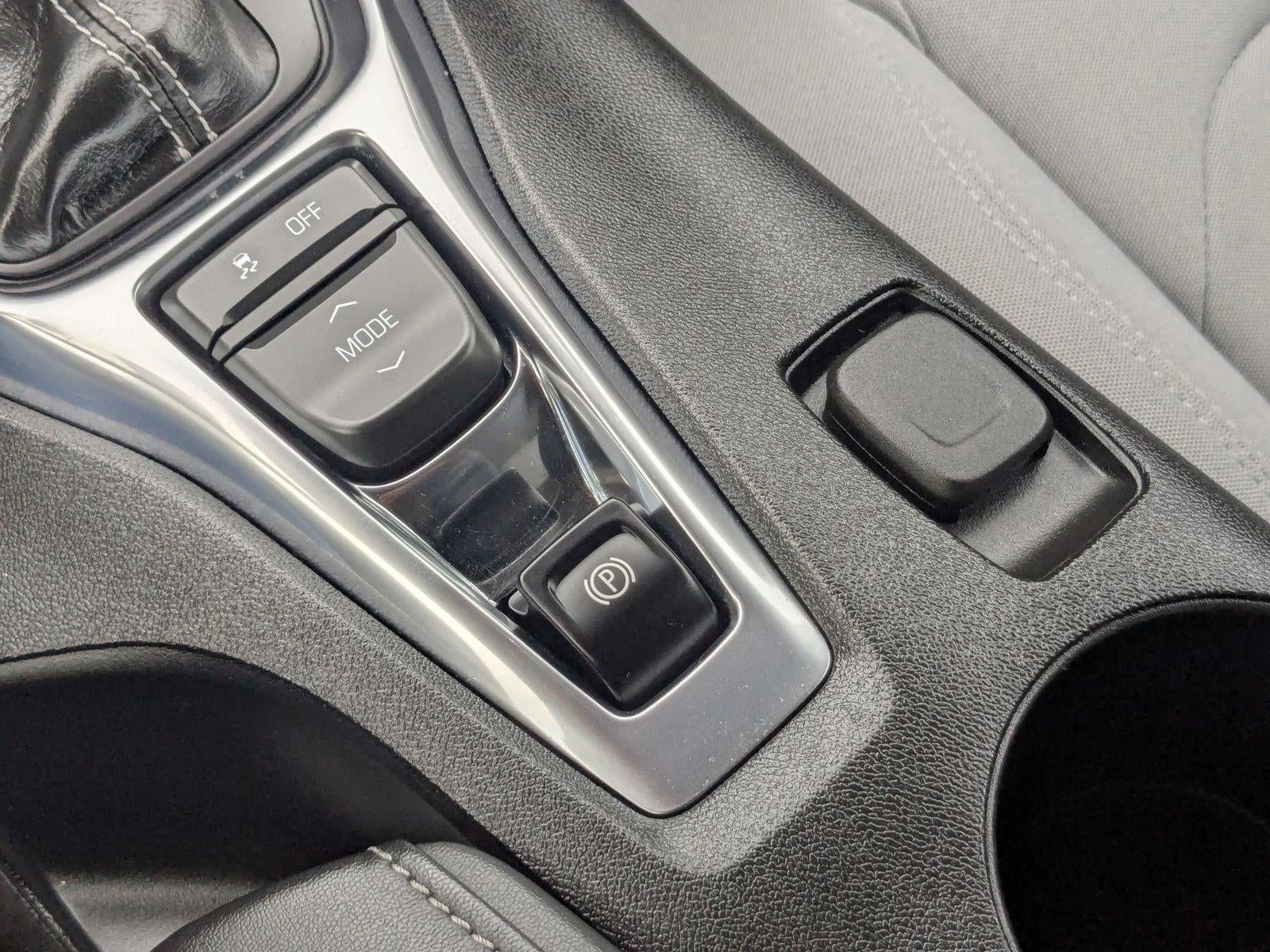 2023 Chevrolet Camaro 2dr Coupe 1LT