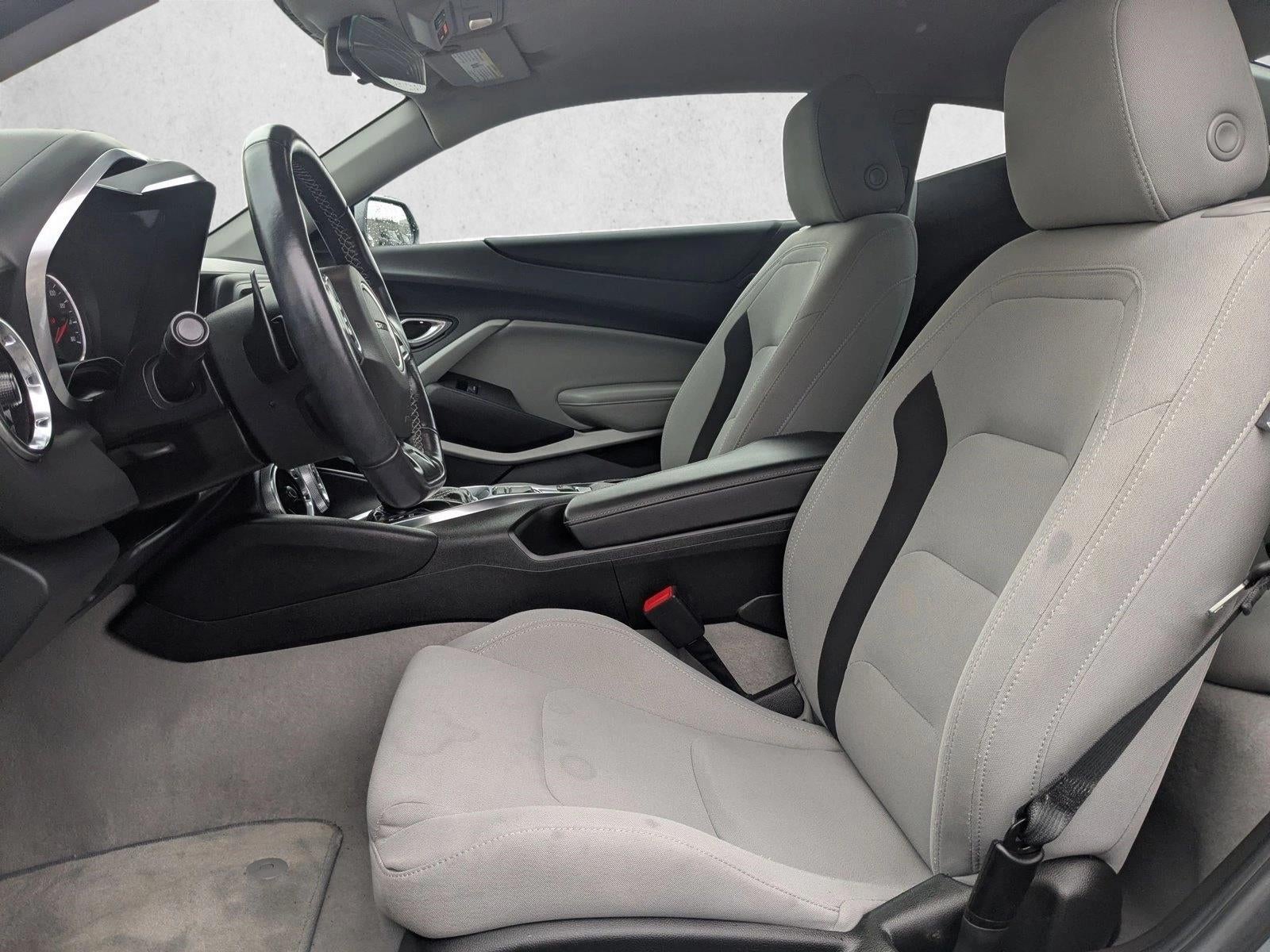 2023 Chevrolet Camaro 2dr Coupe 1LT