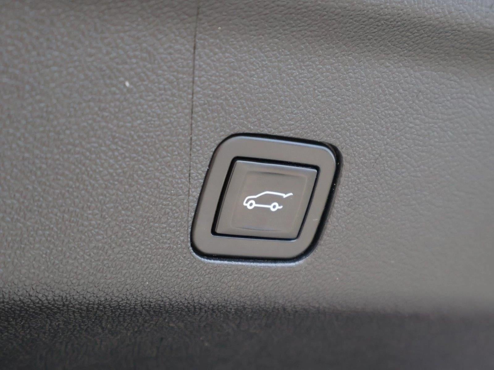 2021 GMC Yukon XL 4WD 4dr SLT