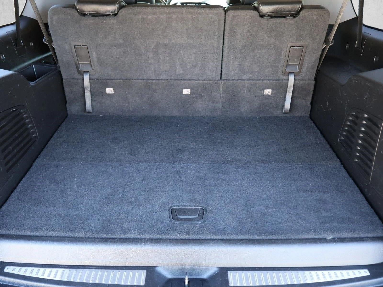 2019 Chevrolet Suburban 4WD 1500 LT