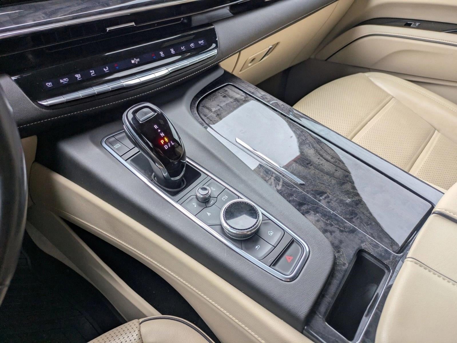 2022 Cadillac Escalade 4WD Premium Luxury