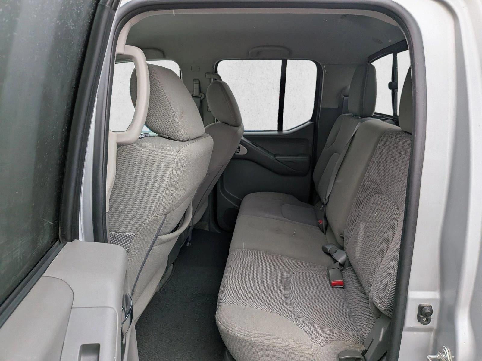 2018 Nissan Frontier Crew Cab 4x4 SV V6 Auto