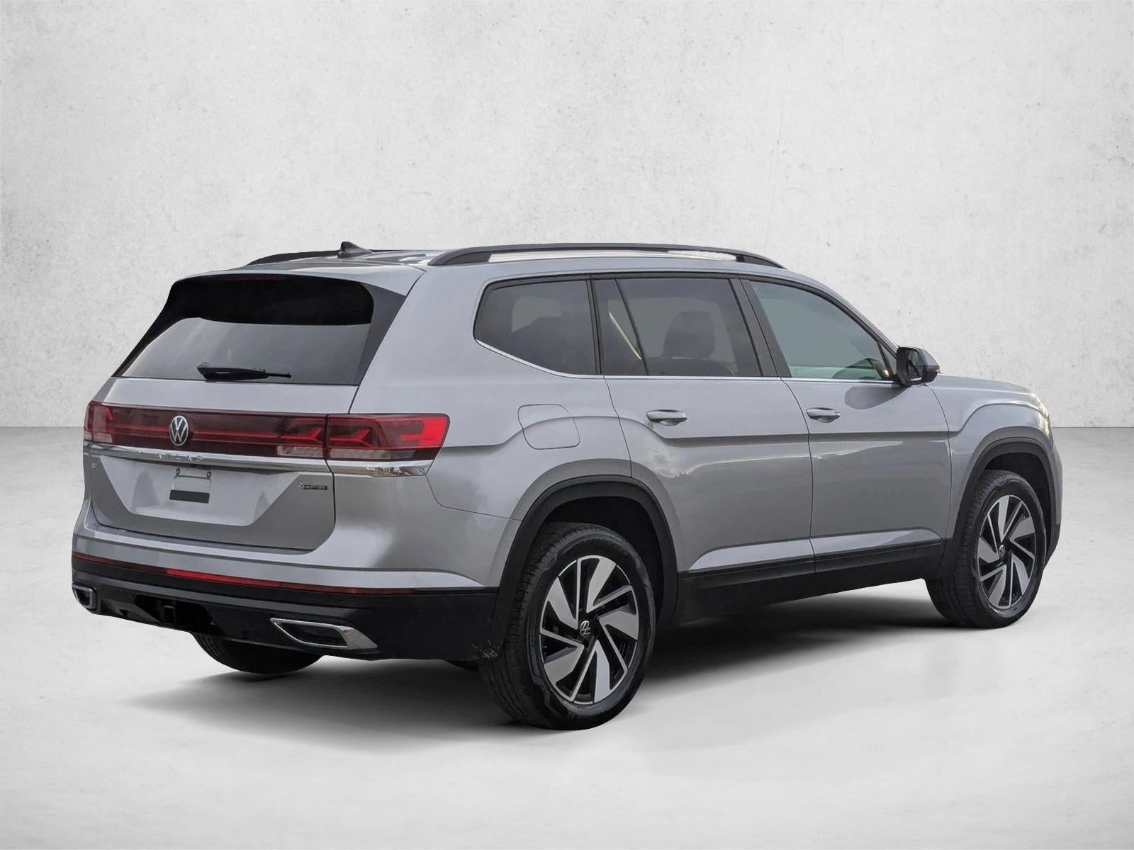 2025 Volkswagen Atlas 2.0T SE w/Technology 4MOTION