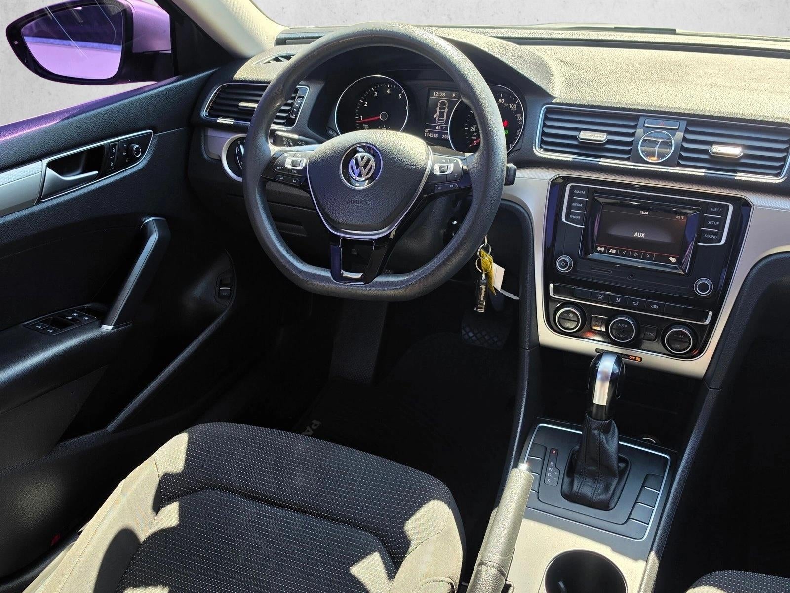 2016 Volkswagen Passat 4dr Sdn 1.8T Auto S