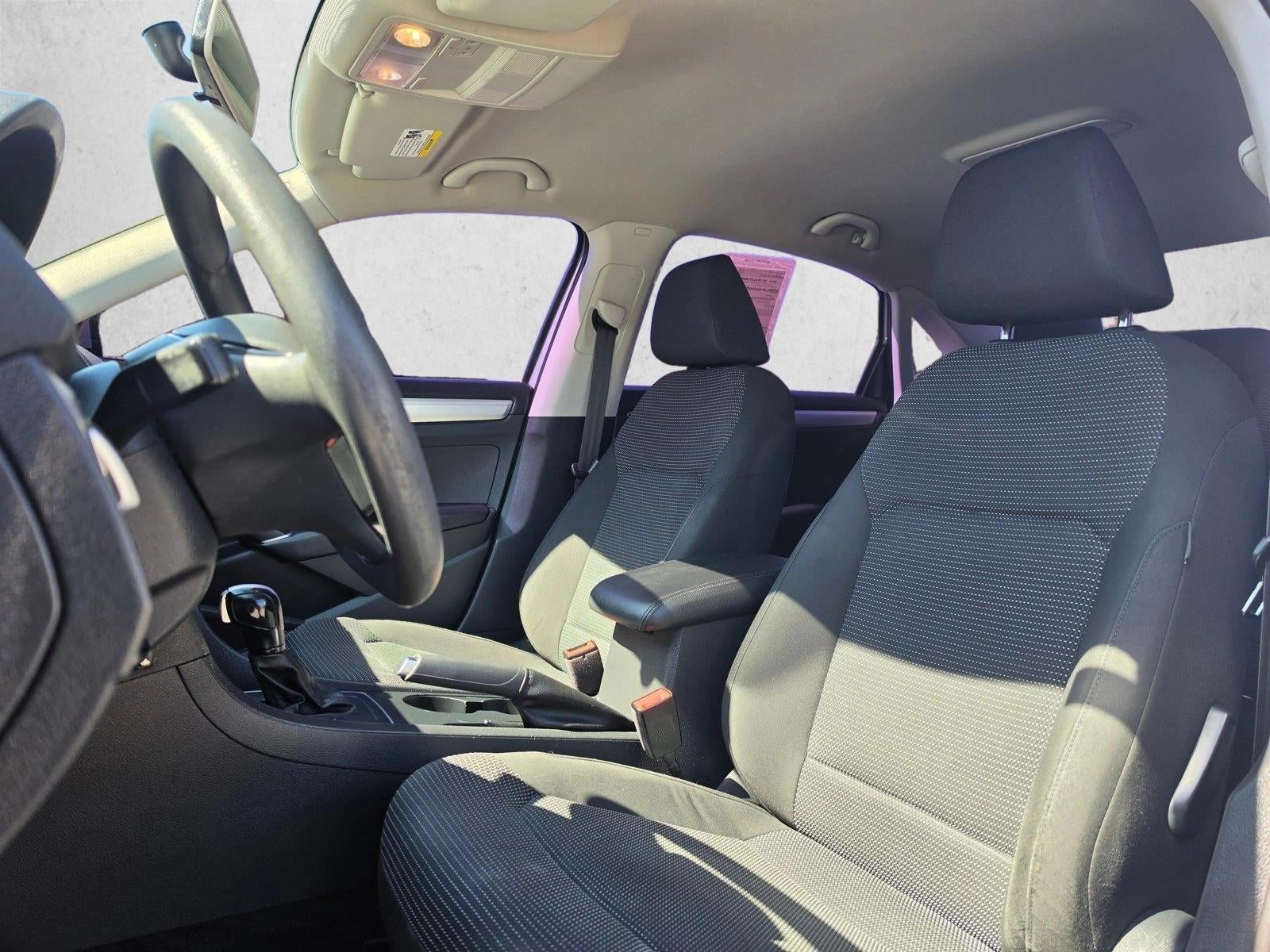 2016 Volkswagen Passat 4dr Sdn 1.8T Auto S