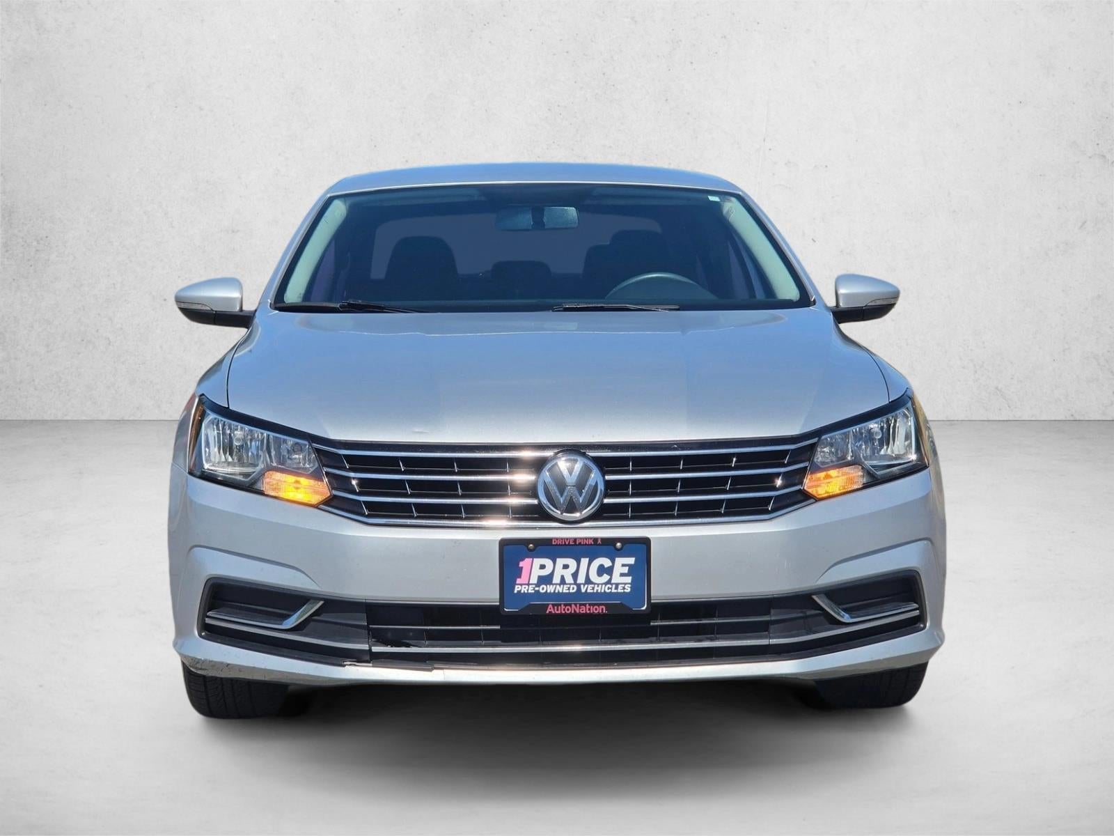 2016 Volkswagen Passat 4dr Sdn 1.8T Auto S