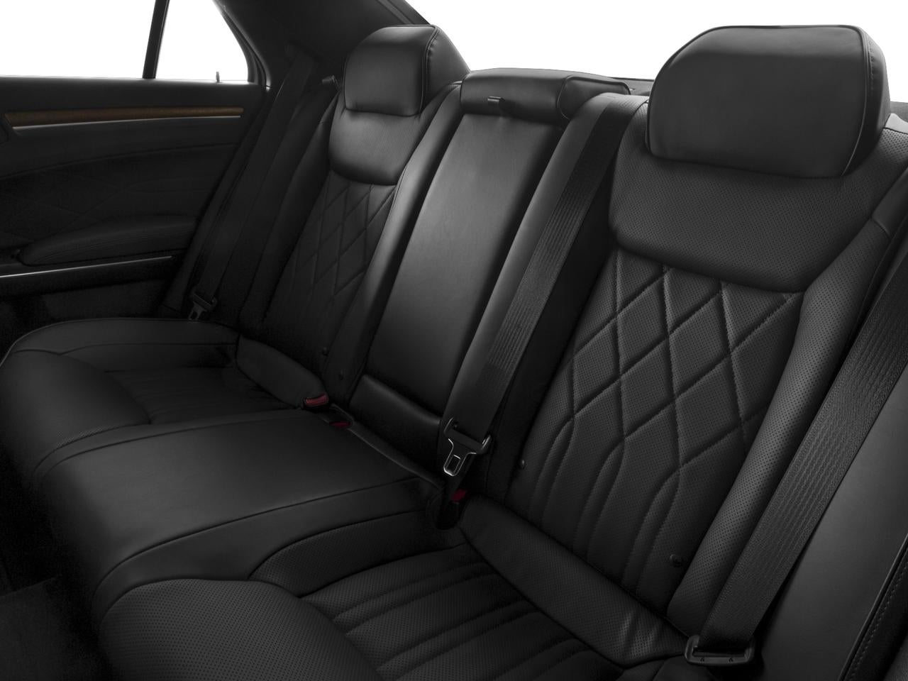 2016 Chrysler 300 4dr Sdn 300C Platinum AWD