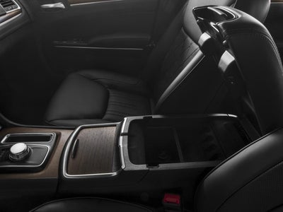 2016 Chrysler 300 4dr Sdn 300C Platinum AWD