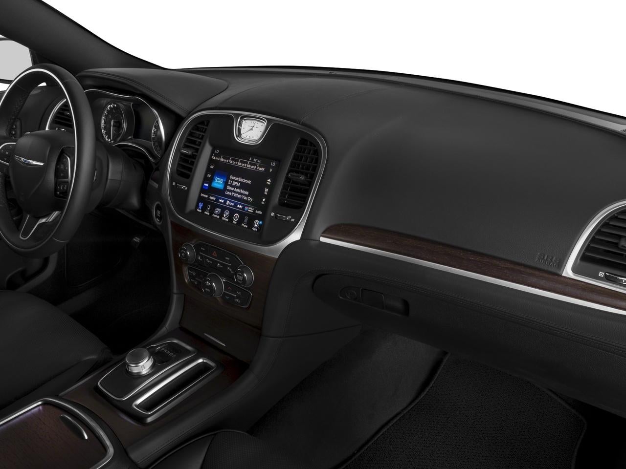 2016 Chrysler 300 4dr Sdn 300C Platinum AWD