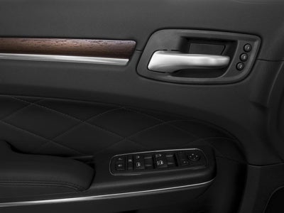 2016 Chrysler 300 4dr Sdn 300C Platinum AWD