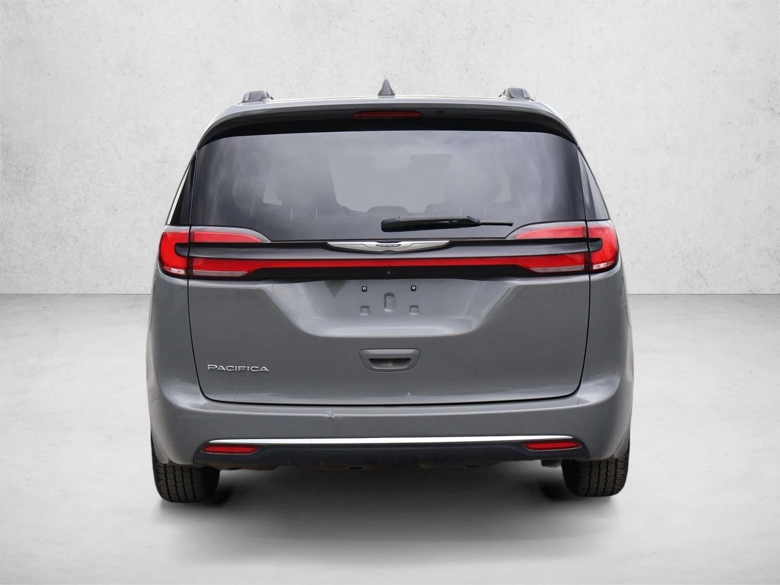 2022 Chrysler Pacifica Touring L FWD