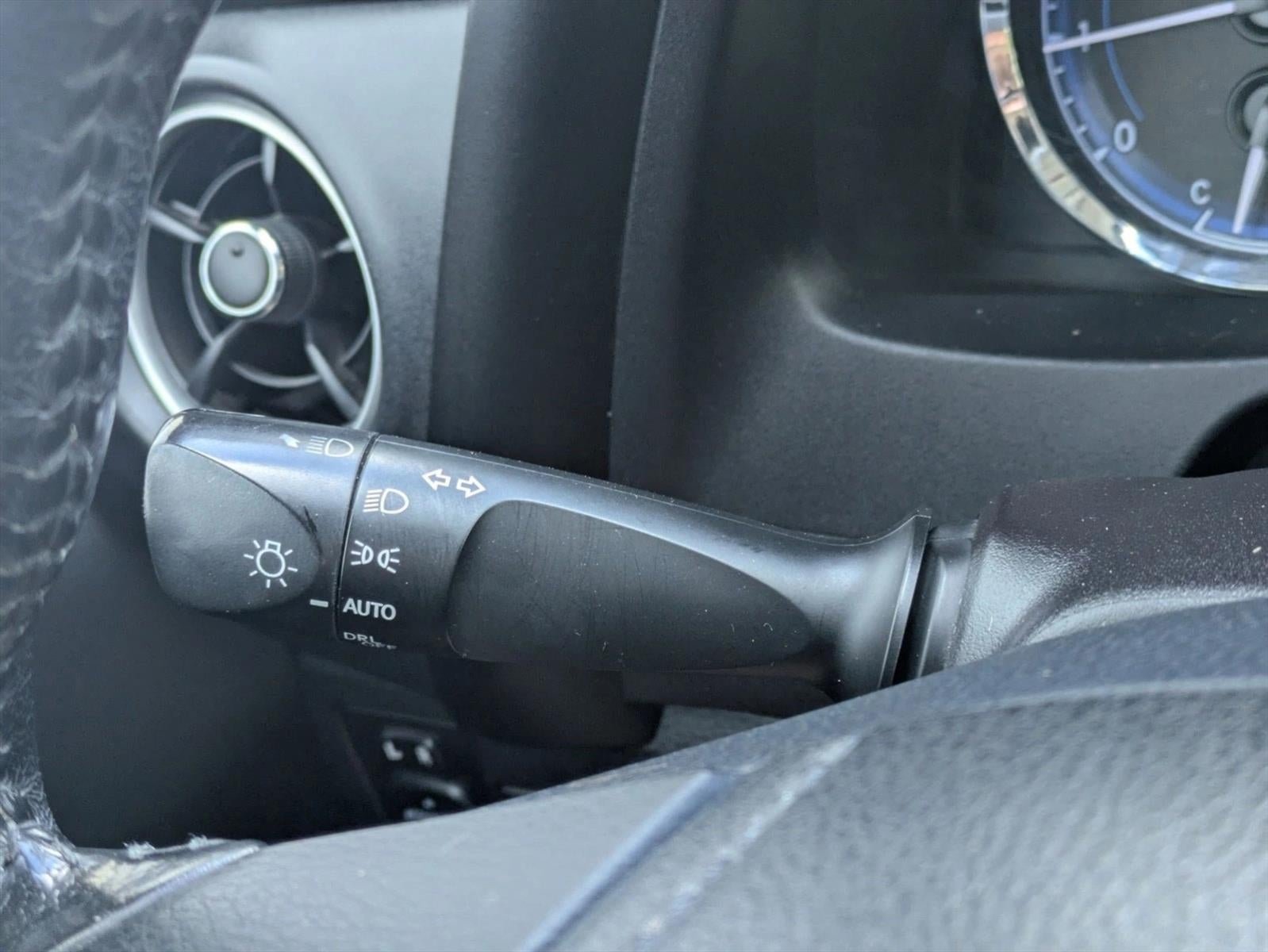 2018 Toyota Corolla XLE CVT (Natl)