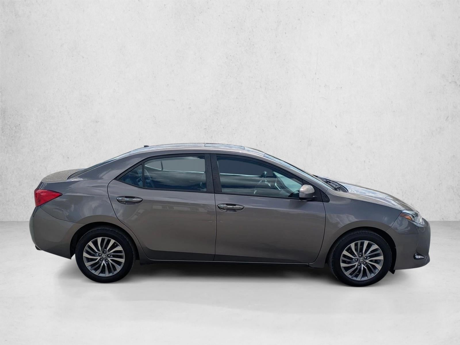 2018 Toyota Corolla XLE CVT (Natl)