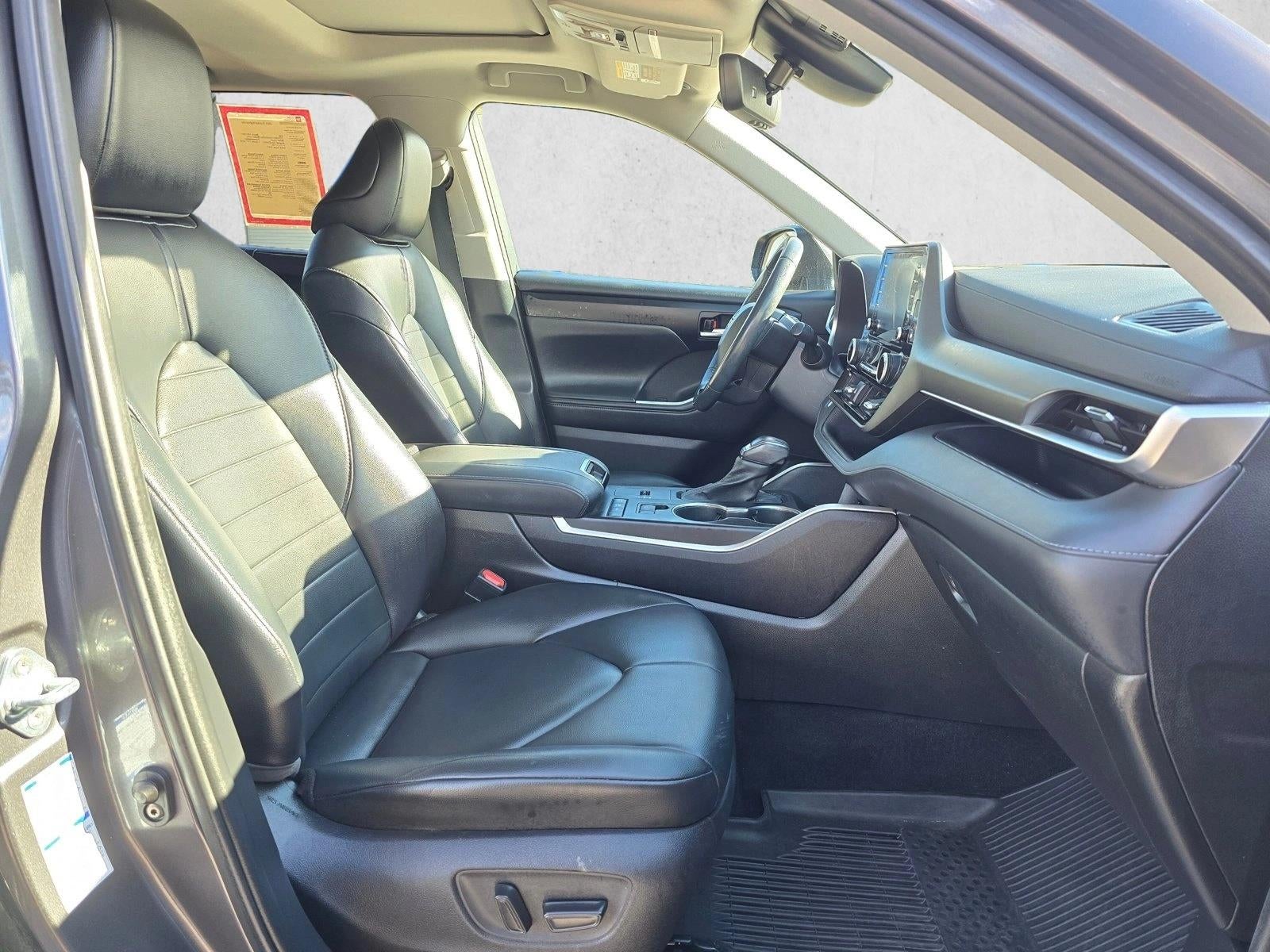 2022 Toyota RAV4 LE AWD (Natl)