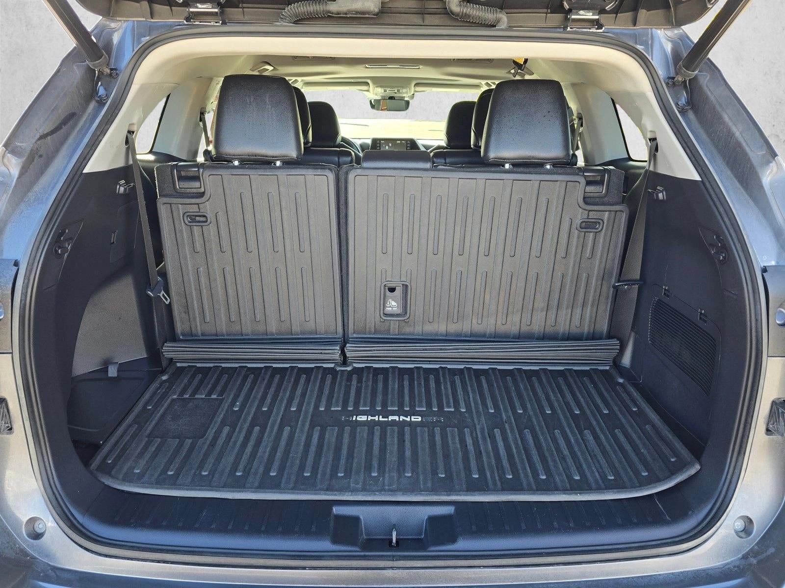 2022 Toyota RAV4 LE AWD (Natl)