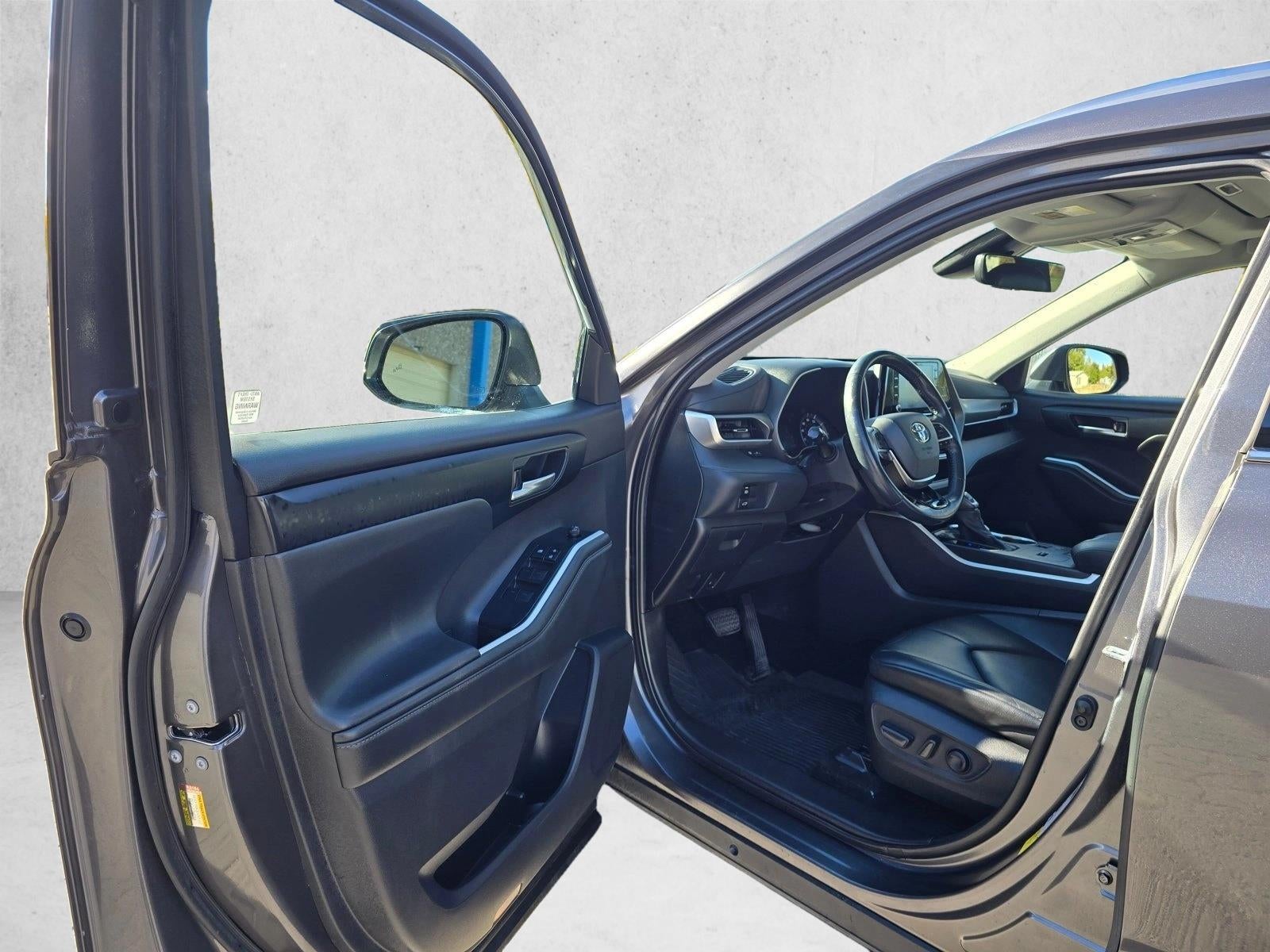 2022 Toyota RAV4 LE AWD (Natl)