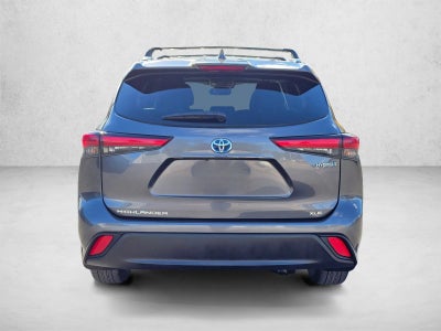2022 Toyota RAV4 LE AWD (Natl)