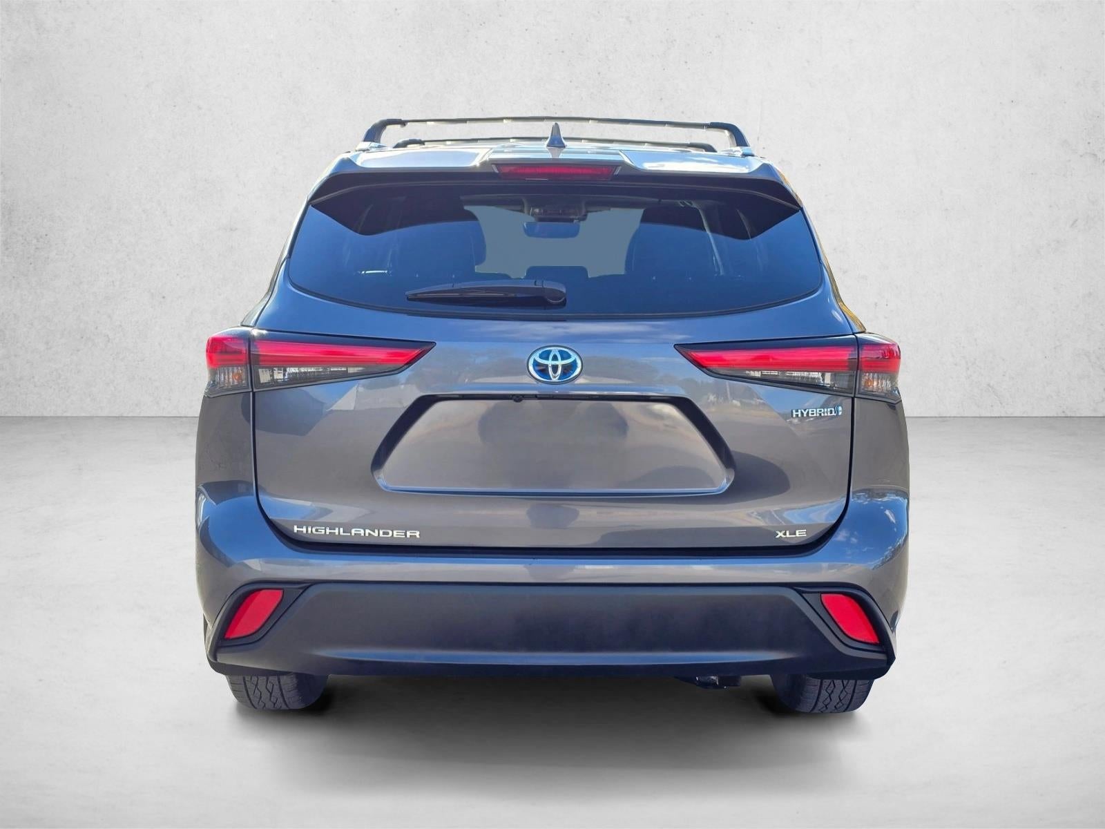 2022 Toyota RAV4 LE AWD (Natl)