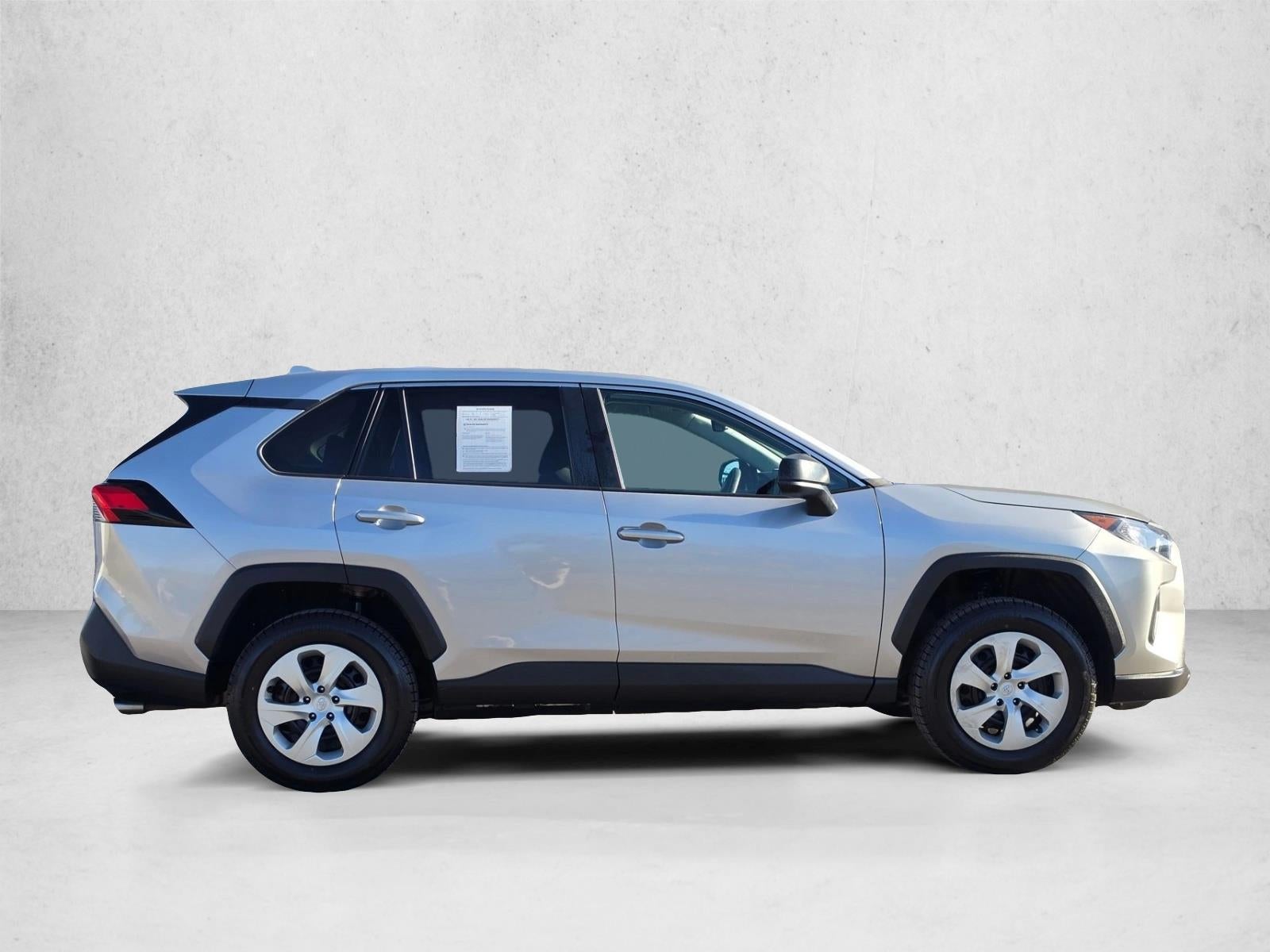 2022 Toyota RAV4 LE AWD (Natl)