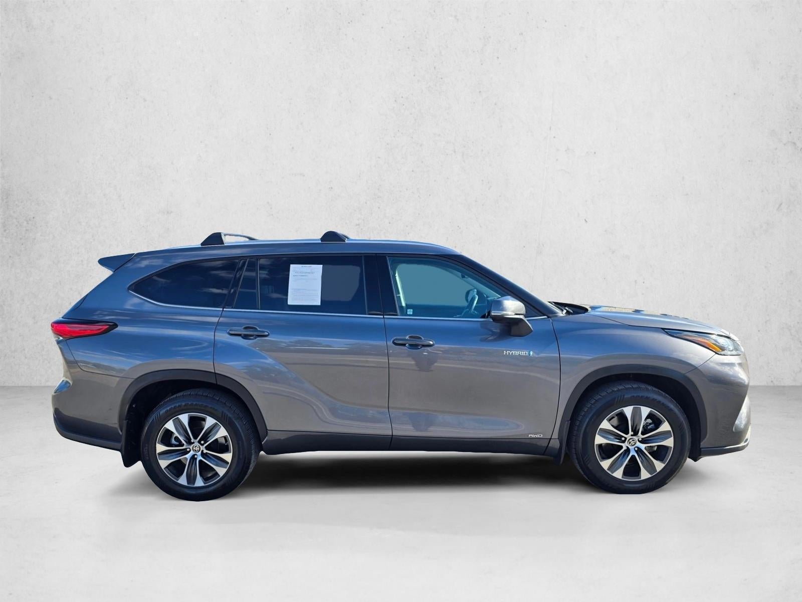 2022 Toyota RAV4 LE AWD (Natl)