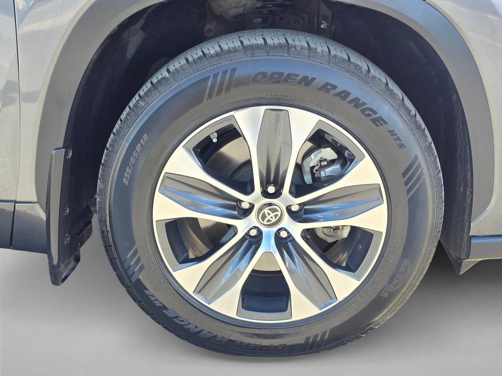 2022 Toyota RAV4 LE AWD (Natl)