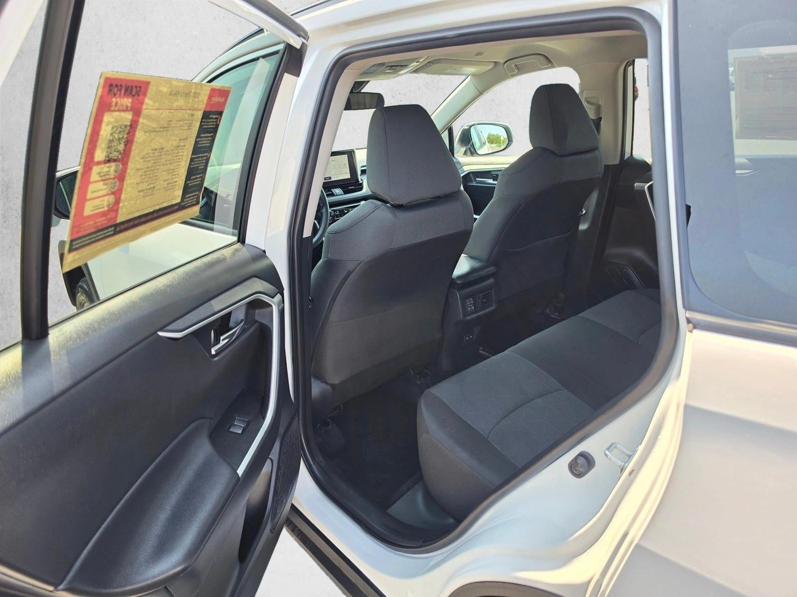 2025 Toyota RAV4 XLE AWD (Natl)