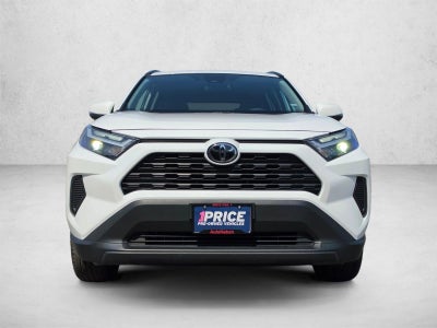 2025 Toyota RAV4 XLE AWD (Natl)