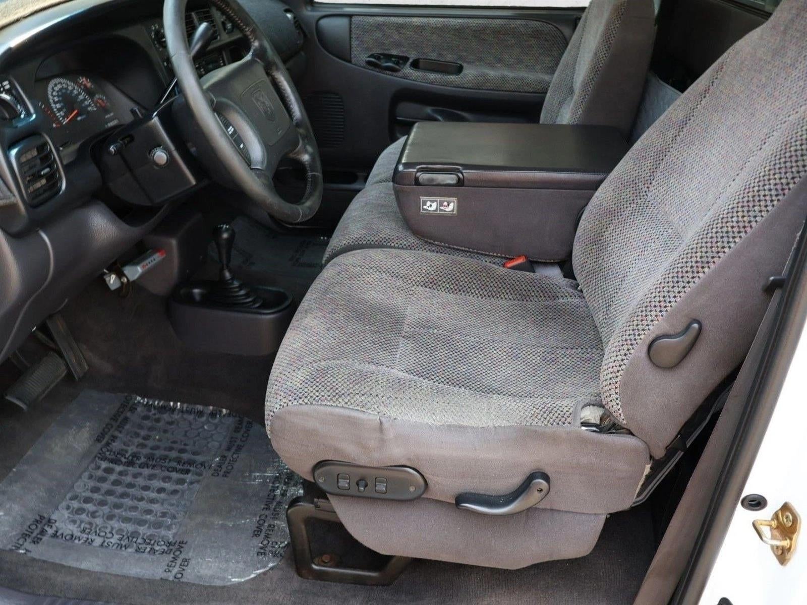 2001 Dodge Ram 2500 Base