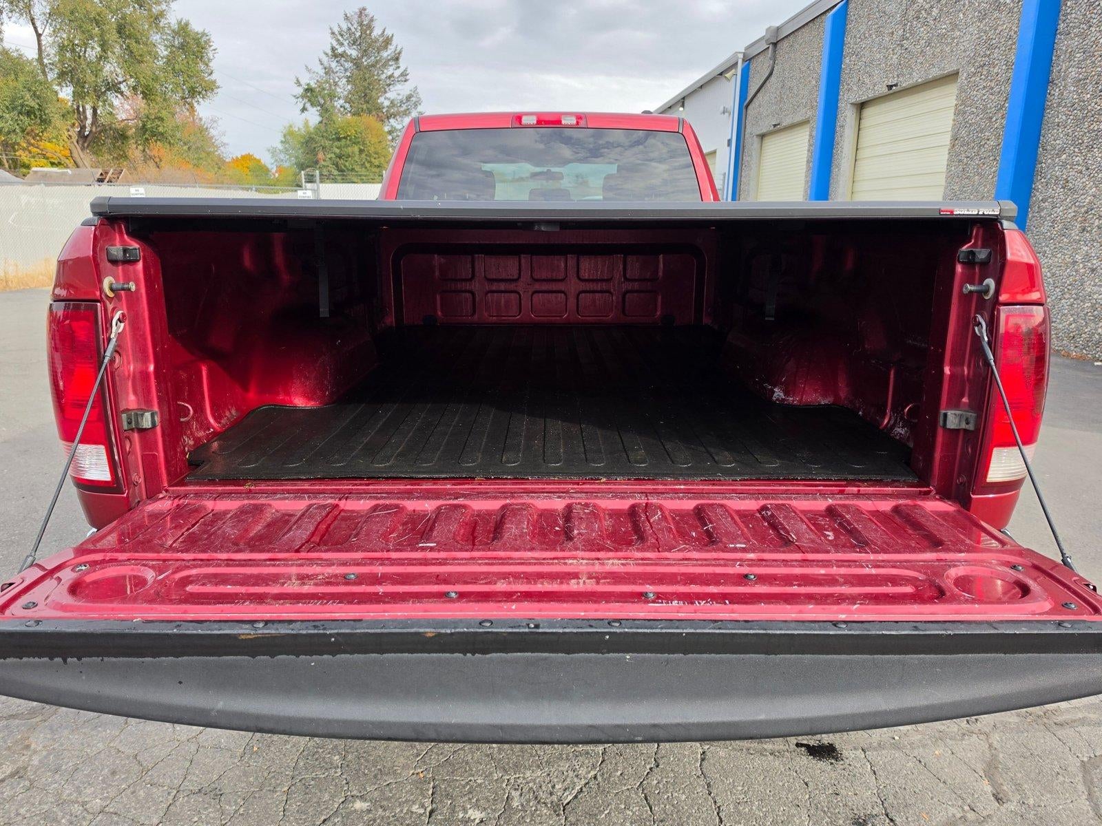 2012 RAM 3500 4WD Crew Cab 8 Ft Box ST
