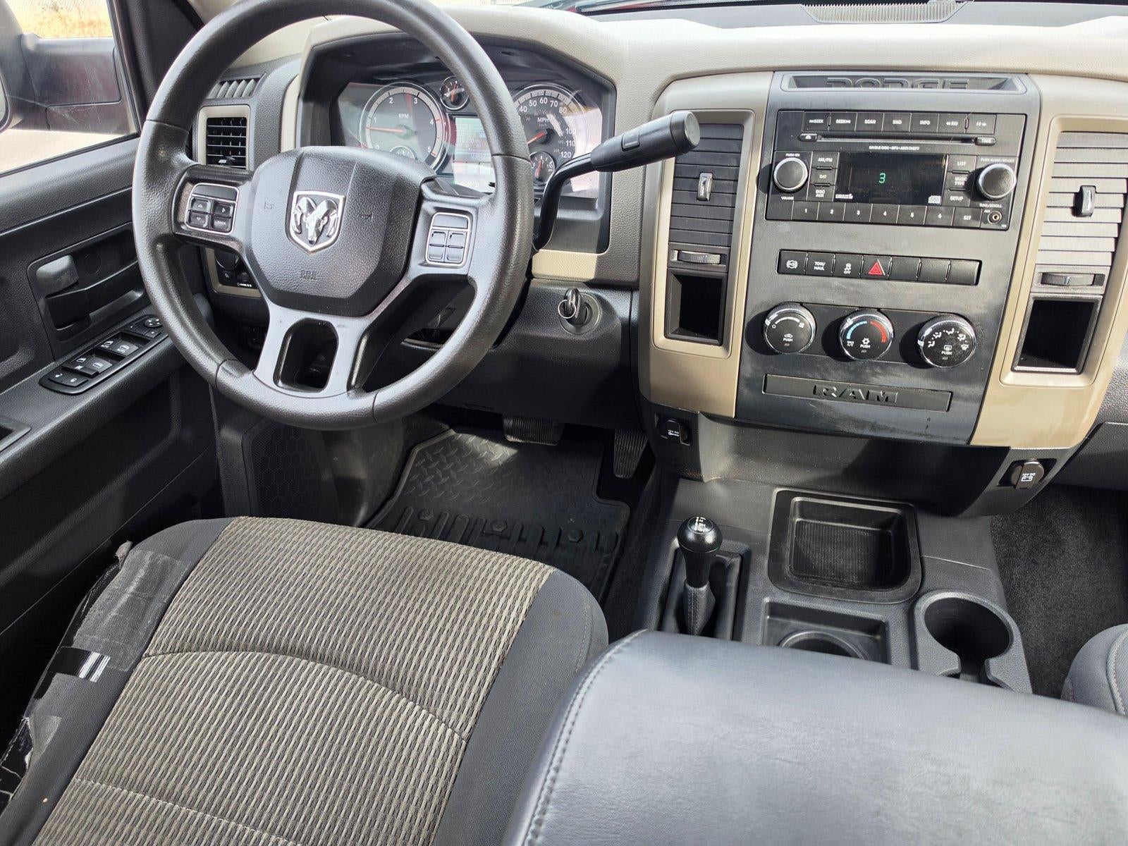 2012 RAM 3500 4WD Crew Cab 8 Ft Box ST
