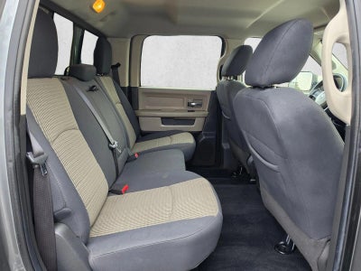 2012 RAM 2500 4WD Crew Cab 6.4 Ft Box SLT