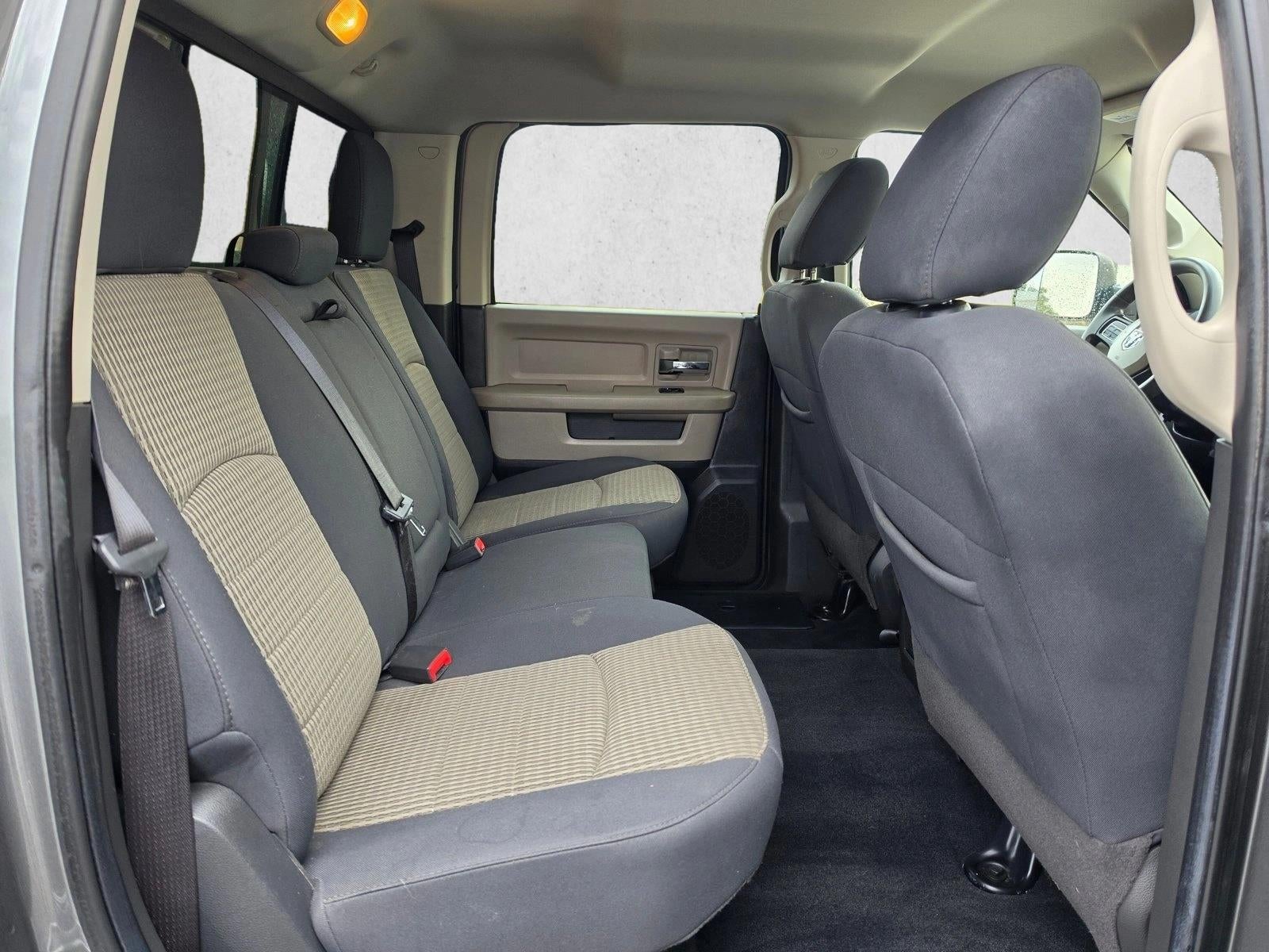 2012 RAM 2500 4WD Crew Cab 6.4 Ft Box SLT