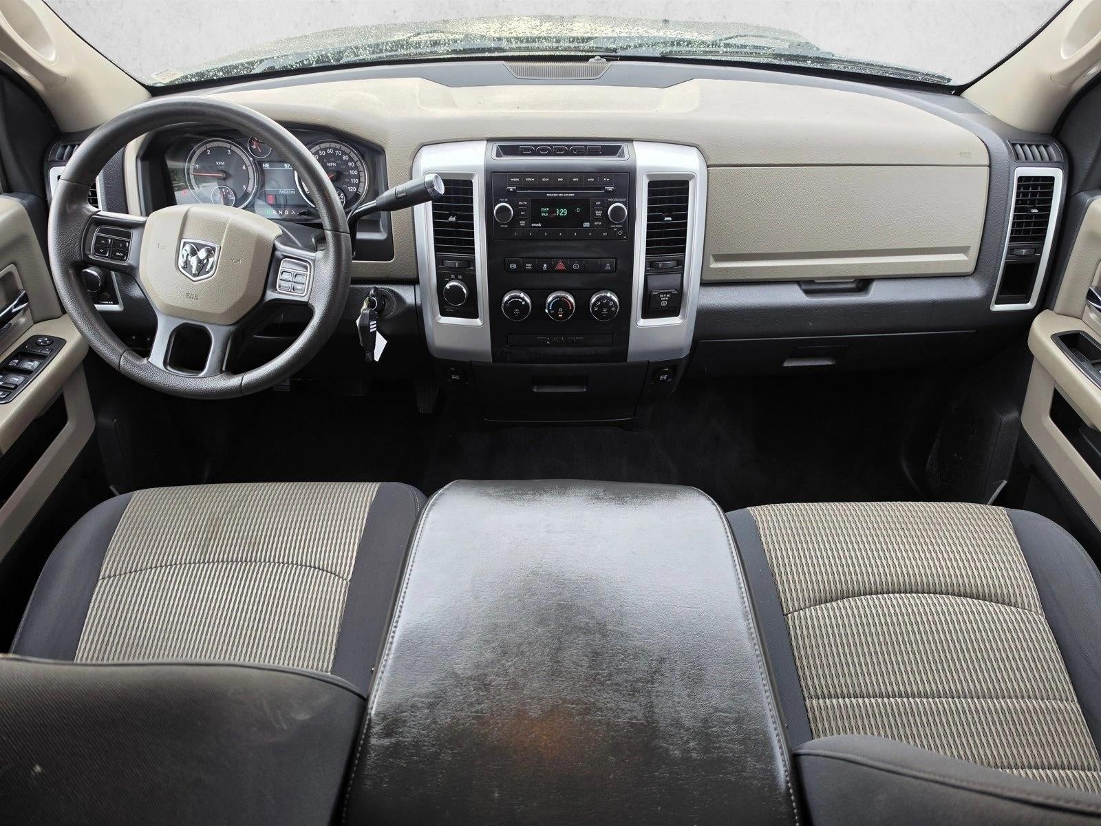 2012 RAM 2500 4WD Crew Cab 6.4 Ft Box SLT