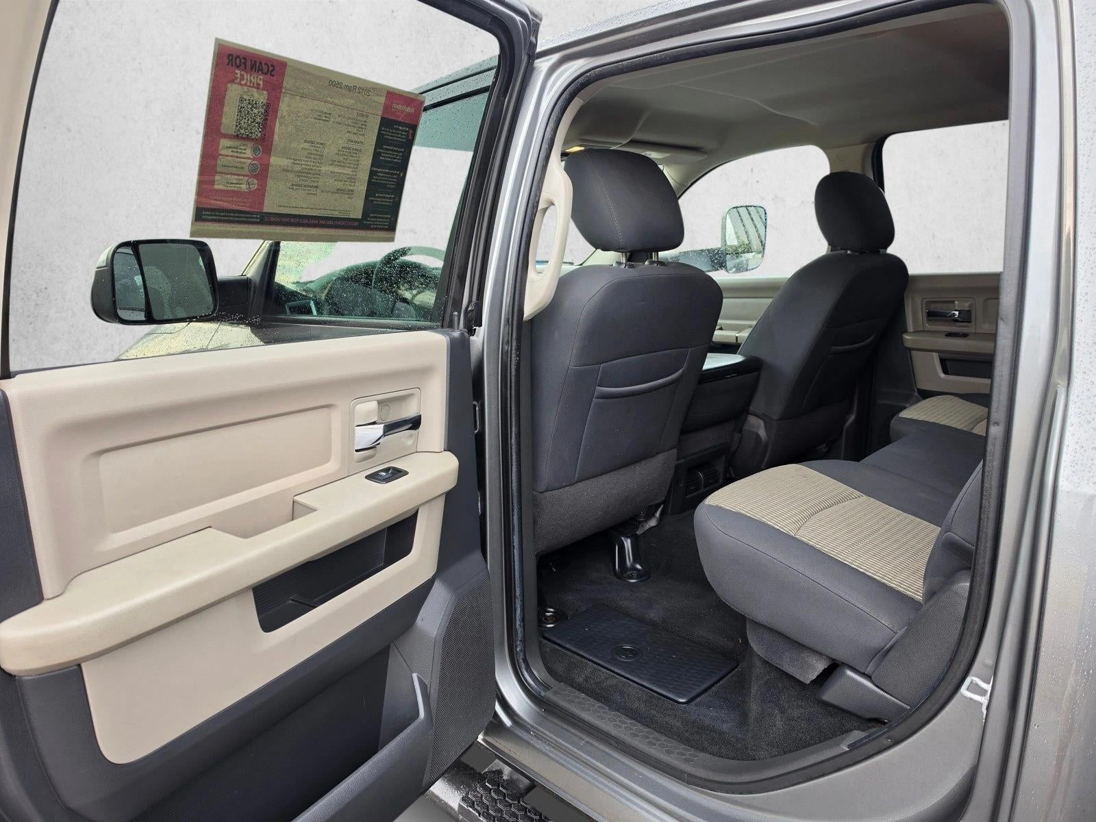 2012 RAM 2500 4WD Crew Cab 6.4 Ft Box SLT