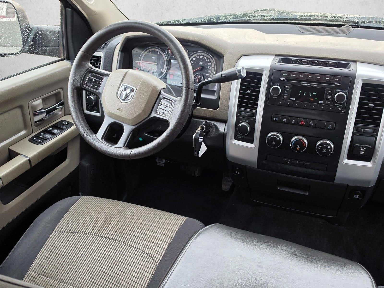2012 RAM 2500 4WD Crew Cab 6.4 Ft Box SLT