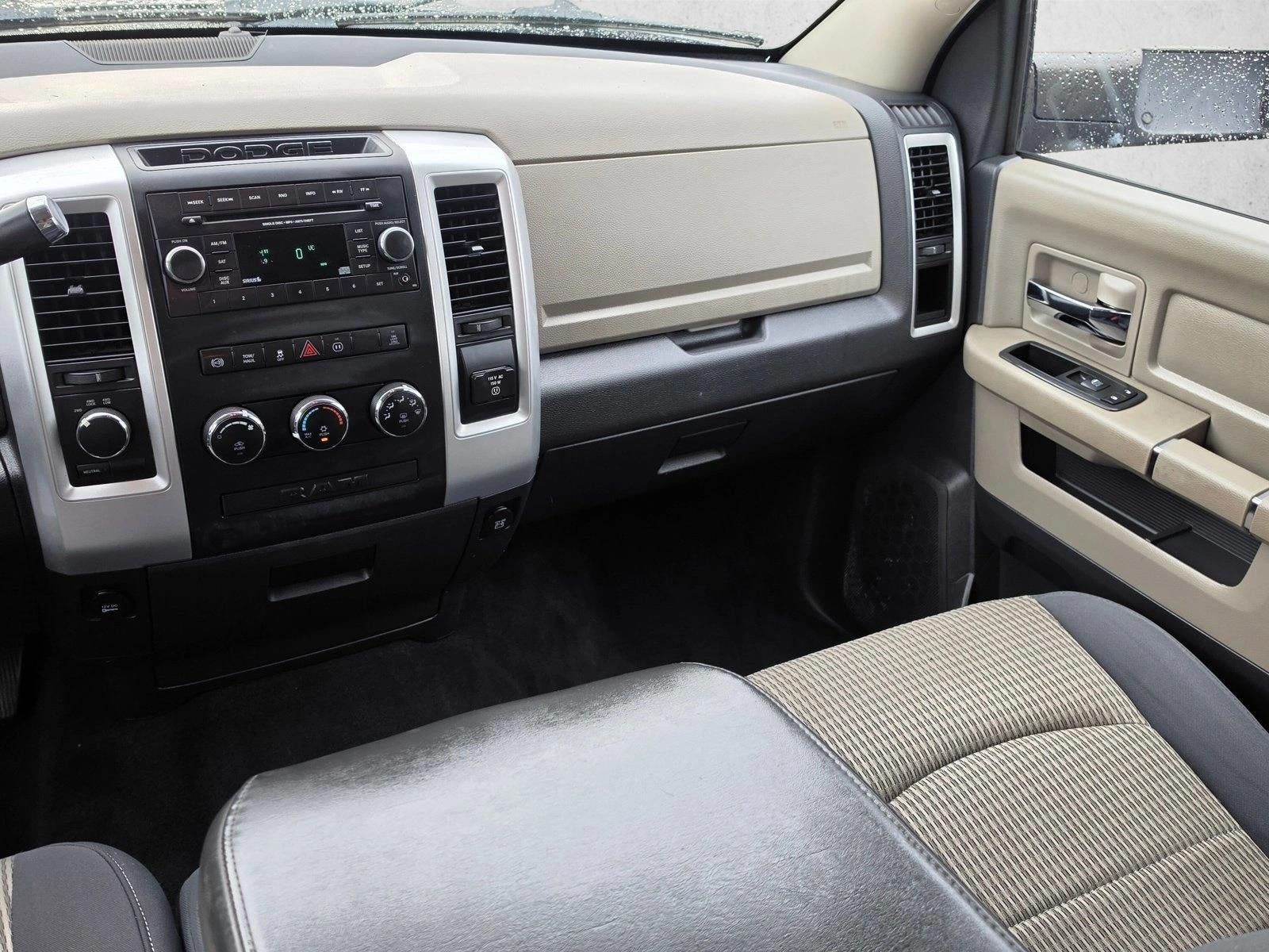 2012 RAM 2500 4WD Crew Cab 6.4 Ft Box SLT
