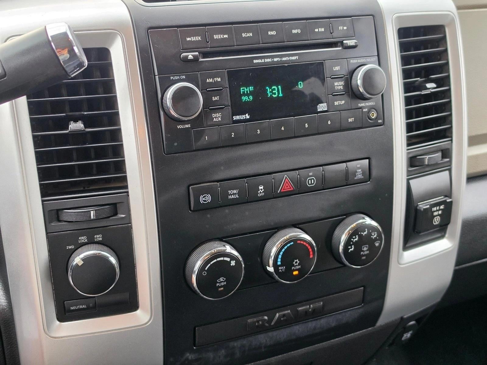 2012 RAM 2500 4WD Crew Cab 6.4 Ft Box SLT