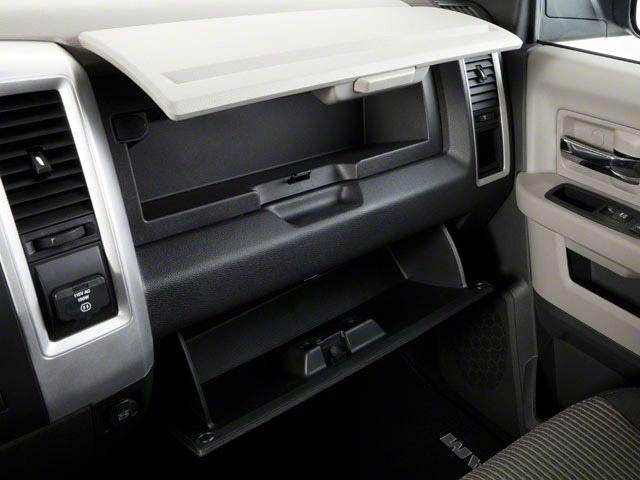 2012 RAM 2500 4WD Crew Cab 6.4 Ft Box SLT