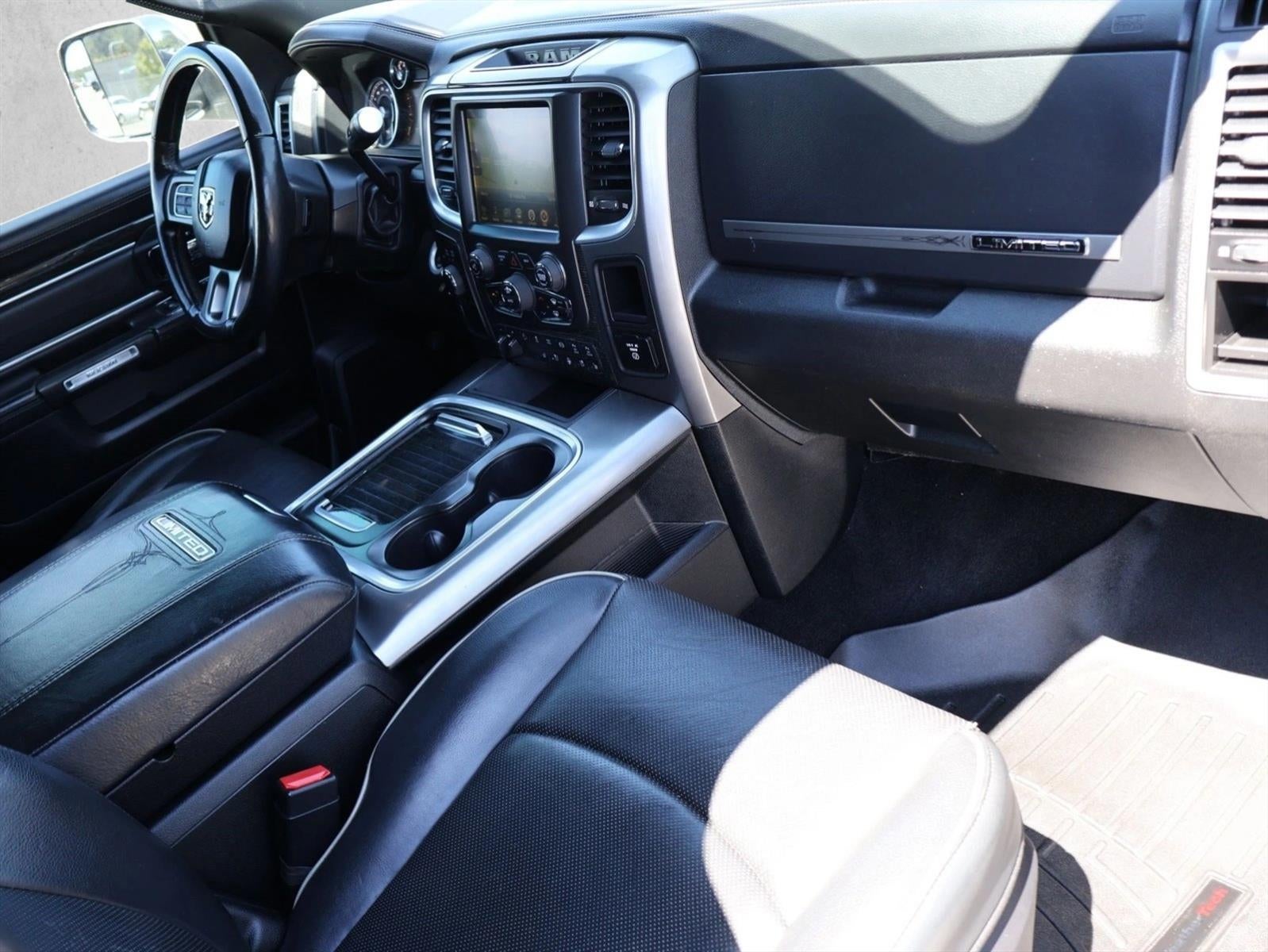 2017 RAM 2500 Limited 4x4 Crew Cab 6'4" Box