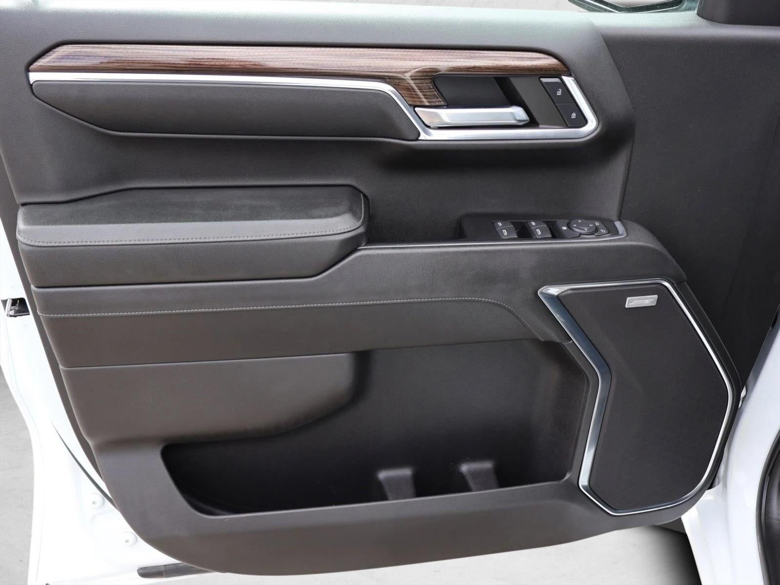 2023 Chevrolet Silverado 1500 Crew Cab Standard Box 4-Wheel Drive RST