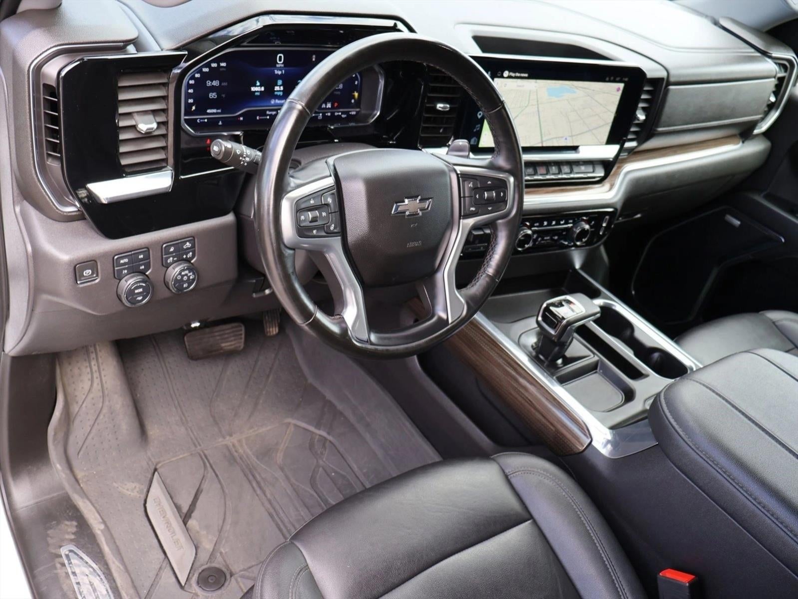 2023 Chevrolet Silverado 1500 Crew Cab Standard Box 4-Wheel Drive RST