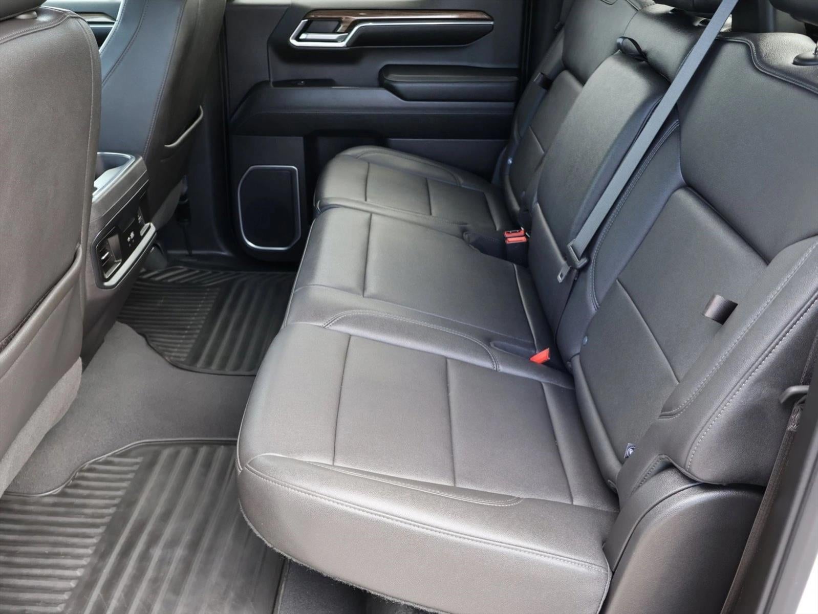 2023 Chevrolet Silverado 1500 Crew Cab Standard Box 4-Wheel Drive RST