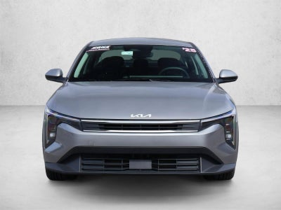 2025 Kia K4 LXS FWD