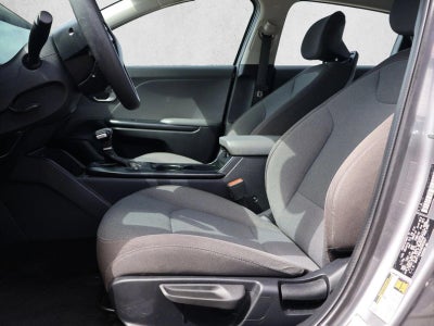 2025 Kia K4 LXS FWD