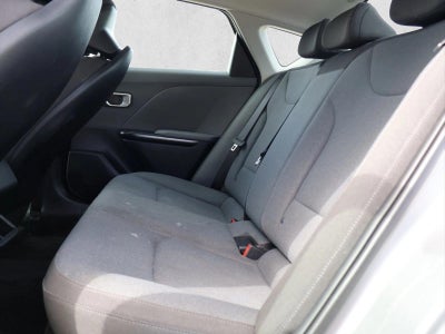 2025 Kia K4 LXS FWD