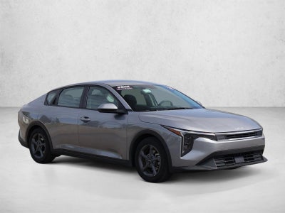 2025 Kia K4 LXS FWD